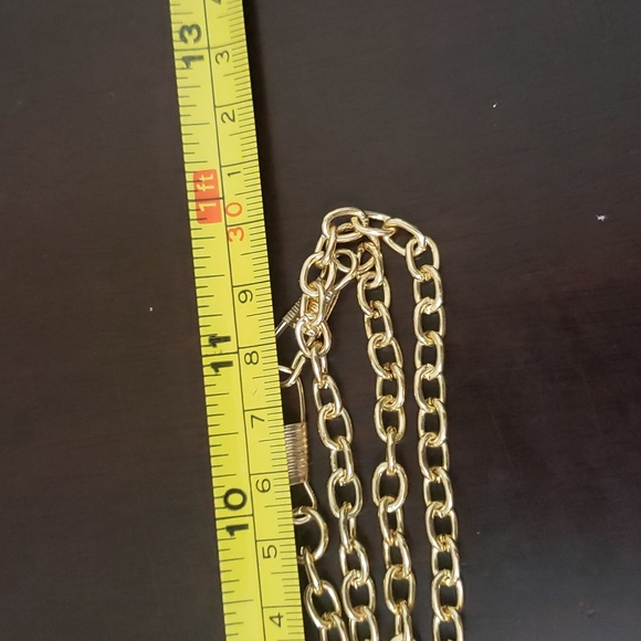 Acrylic Clear Purse - Picture 4 of 10